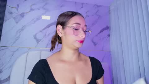 Snapshot of valery_97 chatting on 05-27-26, 03:03 Valeryn online show from 05-27-26, 03:03
