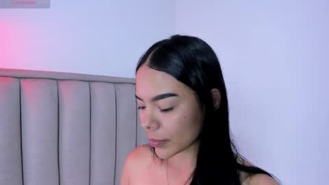 Cris  online show from 05-25-26, 03:40