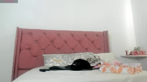 Snapshot of valery_hot692 chatting on 05-19-26, 07:20 valery_hot692 online show from 05-19-26, 07:20