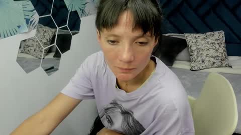 VALERY MORE online show from 10-16-25, 12:17