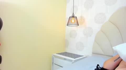 Snapshot of valery_smitd chatting on 02-01-25, 05:37 Valery  online show from 02-01-25, 05:37