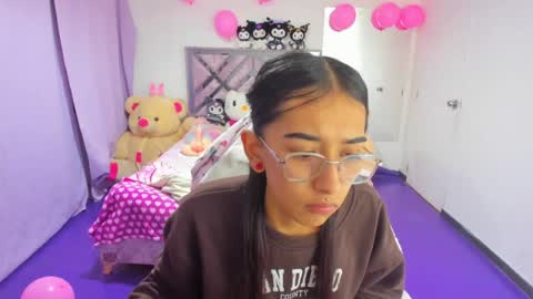 Snapshot of valery_taylor_1 chatting on 07-01-26, 12:23 valery online show from 07-01-26, 12:23