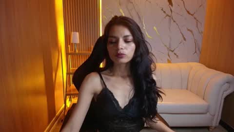 Snapshot of valery_tf chatting on 11-06-25, 12:33 Valery online show from 11-06-25, 12:33