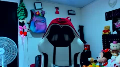 B V Naughty online show from 07-21-26, 07:49