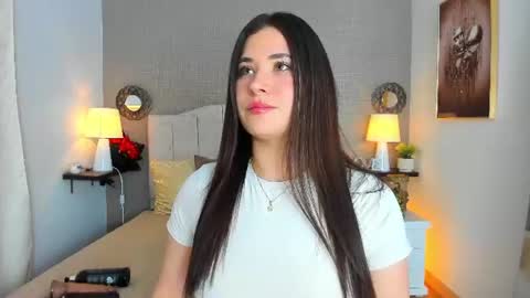 Snapshot of valeryfoxt chatting on 07-29-26, 02:43 valery online show from 07-29-26, 02:43
