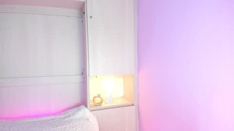 valerymeyerr online show from 10-17-25, 04:26