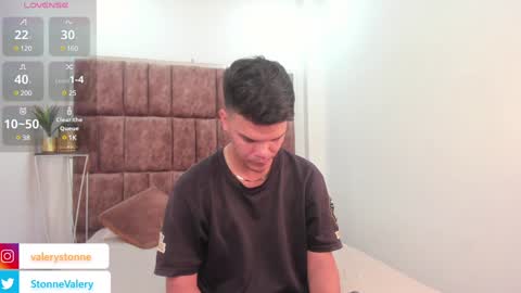 Valery Stonne  online show from 02-07-25, 09:04