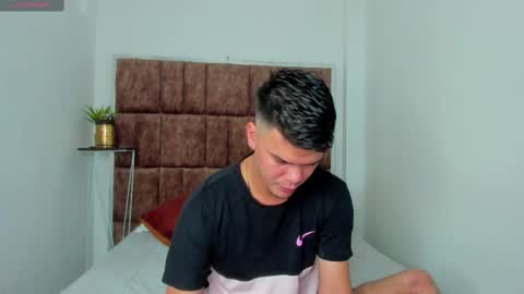 Valery Stonne  online show from 02-17-25, 08:04