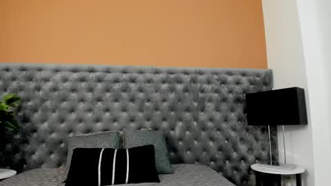 Sofia online show from 05-31-26, 10:33