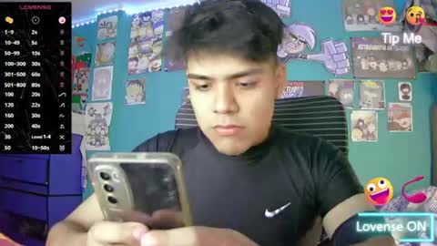 Snapshot of valesh20 chatting on 06-28-26, 12:27 Valesh19 online show from 06-28-26, 12:27