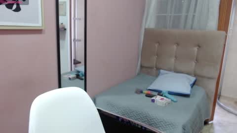 valevicious online show from 12-31-24, 05:51