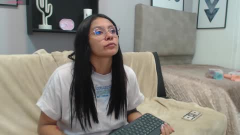 valevicious online show from 02-19-25, 10:09