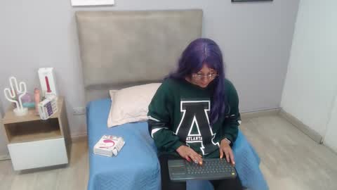 valevicious online show from 10-07-25, 05:43