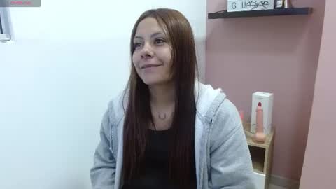 Snapshot of valevicious chatting on 07-27-26, 12:56 valevicious online show from 07-27-26, 12:56