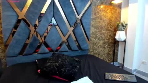 VALKA ROSS online show from 11-29-25, 11:30