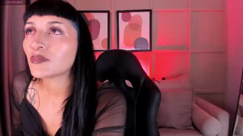 Snapshot of valkiria_ponce chatting on 07-21-26, 04:15 Valkiria online show from 07-21-26, 04:15