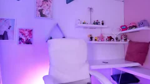 Snapshot of valkiria_ponce chatting on 07-24-26, 04:54 Valkiria online show from 07-24-26, 04:54