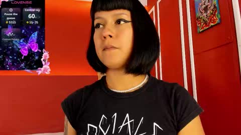 Valki  online show from 03-18-26, 01:25