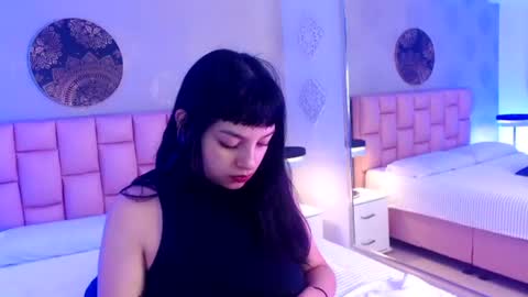 Snapshot of valkiriabennett chatting on 07-25-26, 07:11 online show from 07-25-26, 07:11