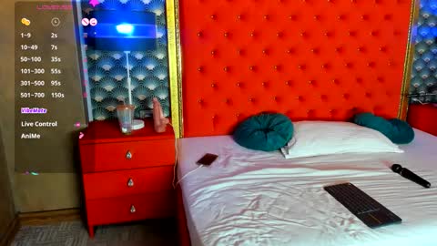 Valerie Val V online show from 11-13-25, 04:11