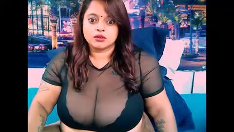 Snapshot of valleyval chatting on 01-17-25, 09:39 indianvalvet priya is back online show from 01-17-25, 09:39