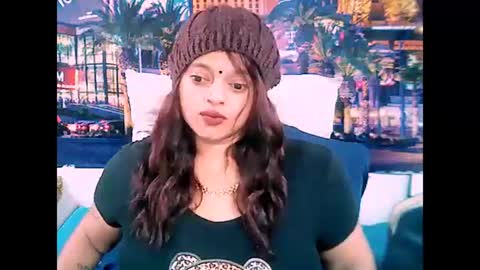 Snapshot of valleyval chatting on 02-20-25, 06:17 indianvalvet priya is back online show from 02-20-25, 06:17