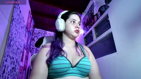 Im Violet online show from 04-16-26, 01:28