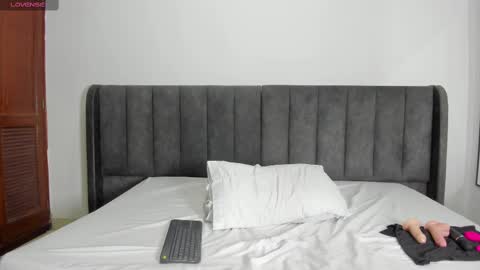 valtira nova online show from 02-09-25, 06:43