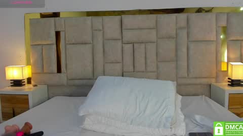 valtira nova online show from 04-05-26, 07:33