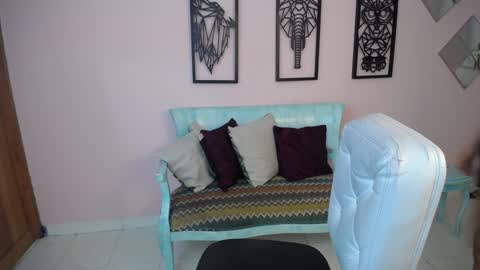 Isabella online show from 01-27-25, 12:26