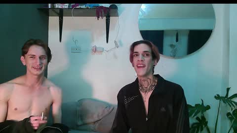 Vamp Noah and Dan online show from 01-25-25, 11:54