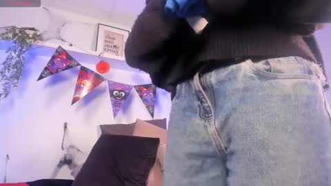 vamp  online show from 11-03-25, 08:10