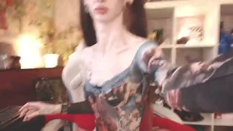 Snapshot of vampire_valentine chatting on 06-21-26, 10:01 Mollyy Valentine online show from 06-21-26, 10:01
