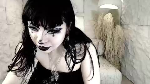 vampkitty_r online show from 02-10-26, 01:15