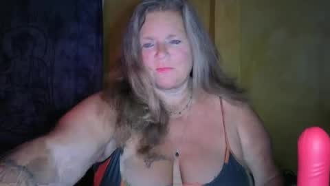 vampwoman online show from 02-25-26, 07:51