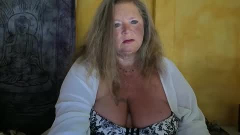 vampwoman online show from 03-16-26, 08:40