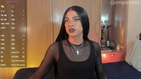 Cinnamon  online show from 04-10-26, 01:22