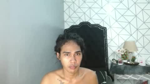 Snapshot of vampy_ebony_laxine chatting on 05-16-26, 11:36 vampy_ebony_laxine online show from 05-16-26, 11:36
