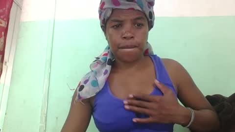 Snapshot of vanafiry chatting on 01-21-25, 05:09 vanafiry online show from 01-21-25, 05:09