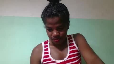 Snapshot of vanafiry chatting on 01-28-25, 12:22 vanafiry online show from 01-28-25, 12:22