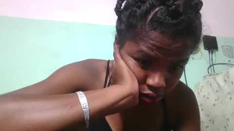 Snapshot of vanafiry chatting on 02-05-25, 06:48 vanafiry online show from 02-05-25, 06:48