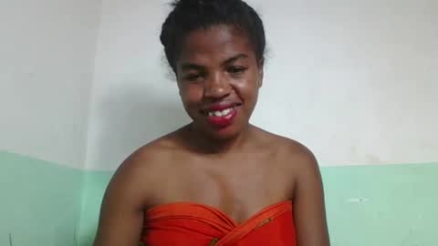 Snapshot of vanafiry chatting on 02-07-25, 12:17 vanafiry online show from 02-07-25, 12:17