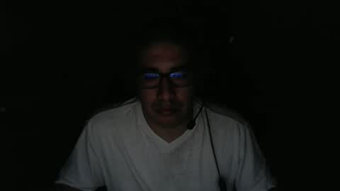Snapshot of vancoserx111 chatting on 05-20-26, 02:40 vancoserx111 online show from 05-20-26, 02:40