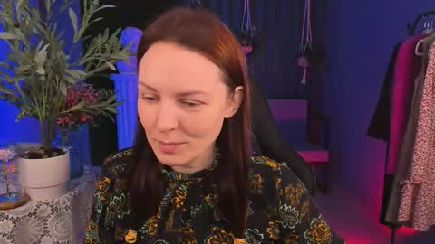 Vanda online show from 11-22-25, 09:41