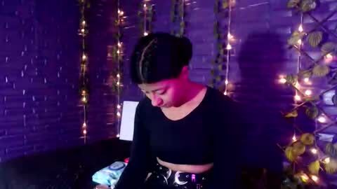 Vane online show from 04-21-26, 03:39