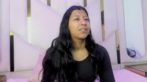 Snapshot of vanelin18 chatting on 04-22-26, 12:28 Vane online show from 04-22-26, 12:28