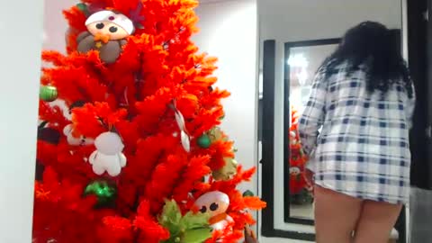 vanessa and samantha online show from 01-22-25, 04:23