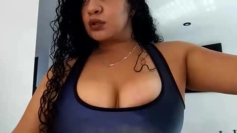 vanessa and samantha online show from 05-13-26, 06:27