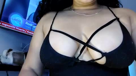 vanessa and samantha online show from 06-30-26, 12:06