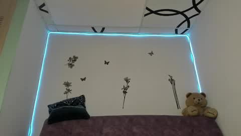 Snapshot of vanesaxd chatting on 01-22-25, 06:52 Vanessa online show from 01-22-25, 06:52